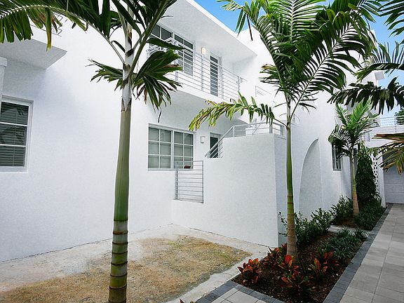 5th image of 643 Jefferson Ave #254939