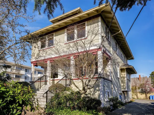 1120 Richardson St #201, Victoria, BC V8V 3C8