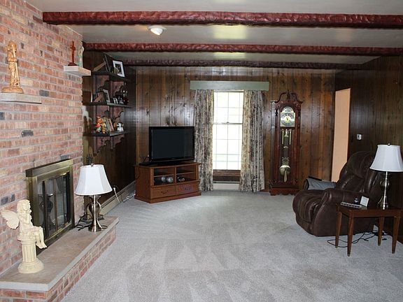 3rd image of 3784 Patterson Rd