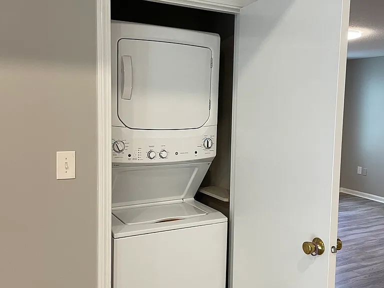 5 Marc Dr #5B11 — Photo 9
