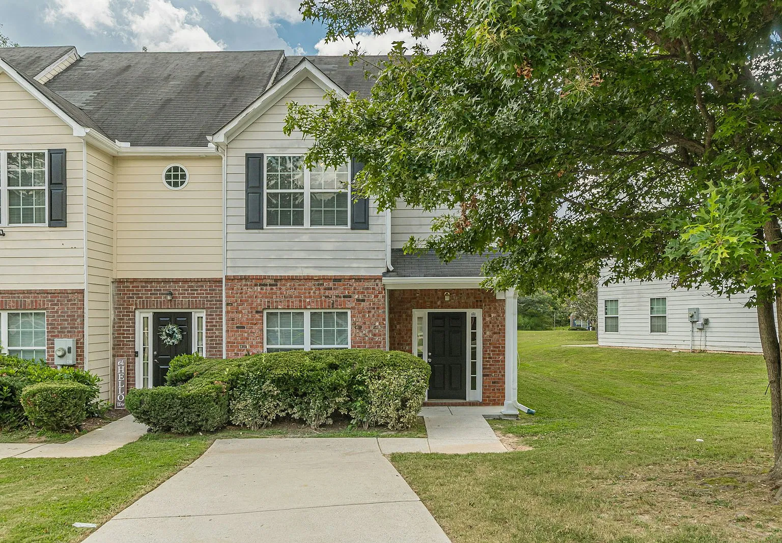274 Brookview Drive — Photo 1