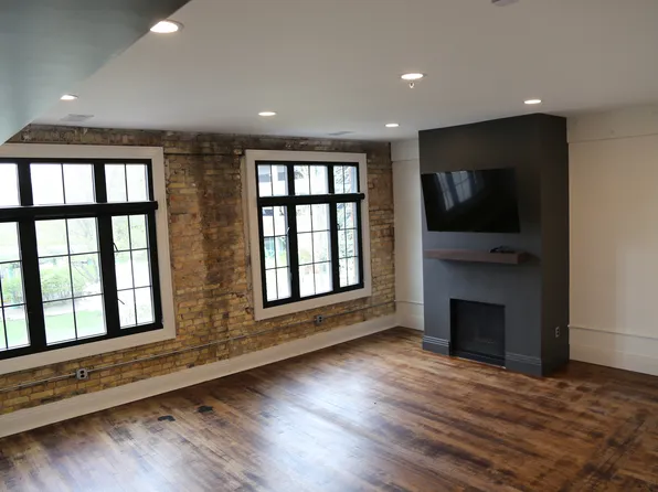 121 Michigan Ave W, Battle Creek, MI 49017