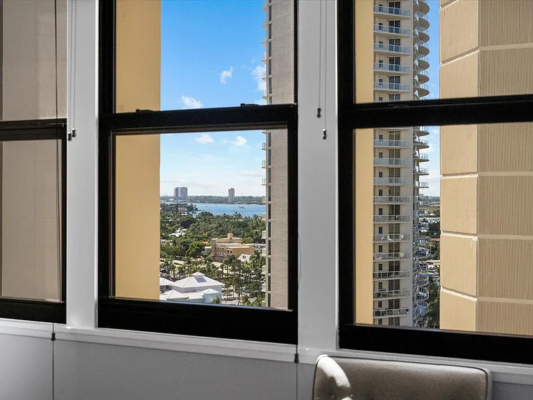 2800 N Ocean Dr #A17B — Photo 12