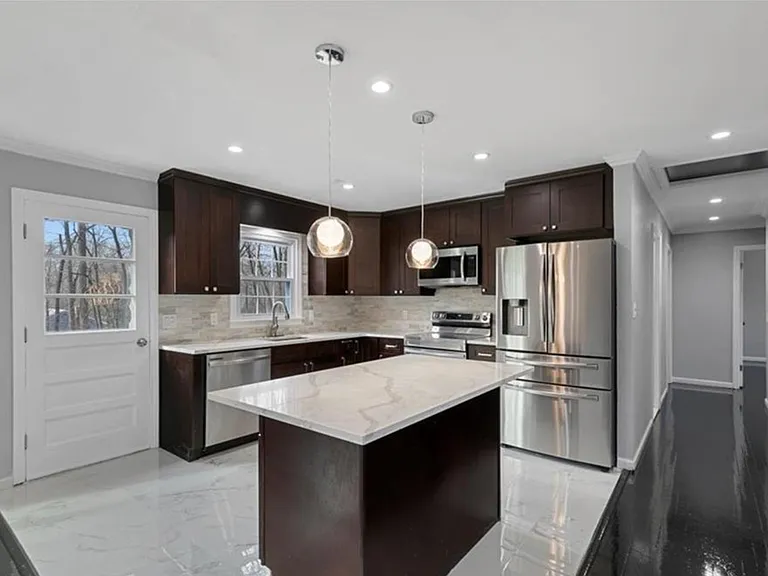 63 Stemway Rd — Photo 7