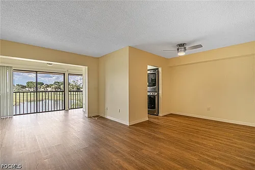 7410 Lake Breeze Dr Photo 1