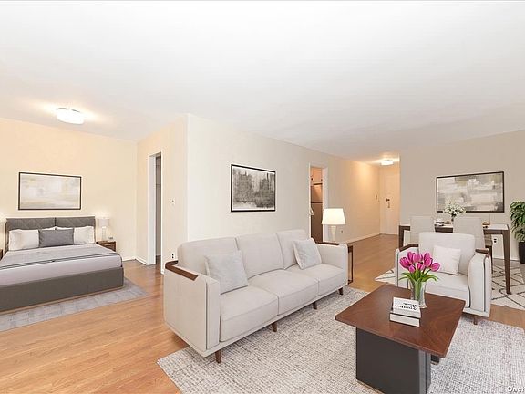 2nd image of 5 Birchwood Ct APT 5P