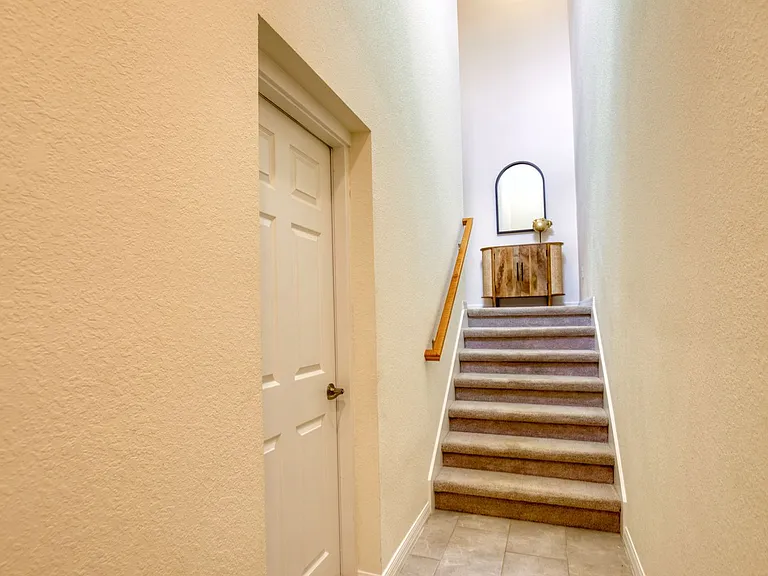 10046 Crooked Creek Dr #202 — Photo 9
