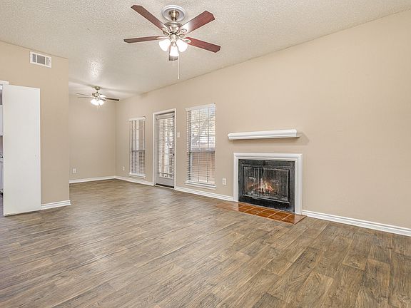 2nd image of 3615 W Northgate Dr APT 123