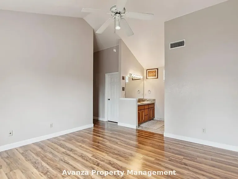 4129 W Regency Ave — Photo 18