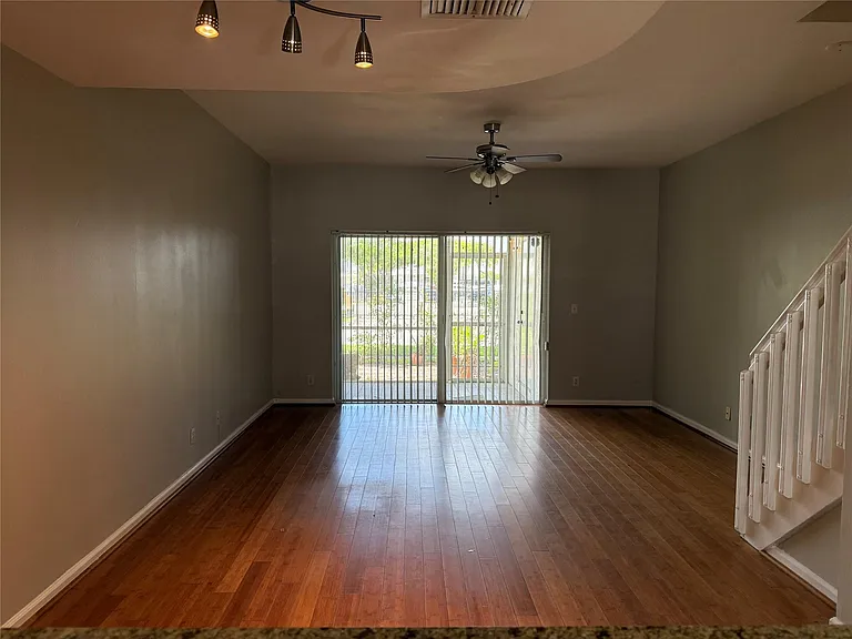 5295 Jamboree Pl — Photo 9