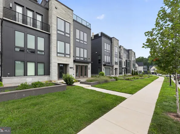 9756 Windflower Way, Bethesda, MD 20817