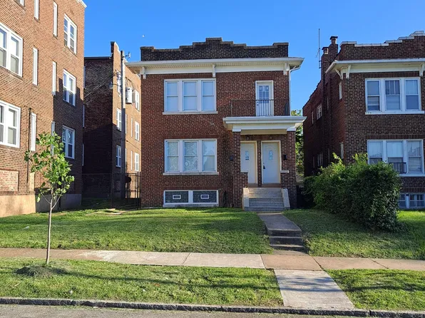 5910 Horton Pl, Saint Louis, MO 63112