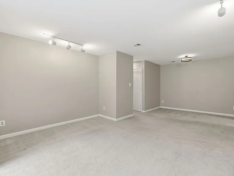 2822 Lee Oaks Pl #101 — Photo 20