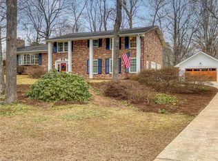 451 Hearthside Dr, Winston Salem, NC 27104