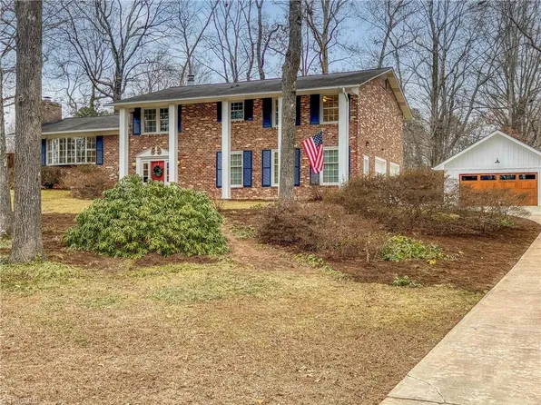 451 Hearthside Dr, Winston Salem, NC 27104