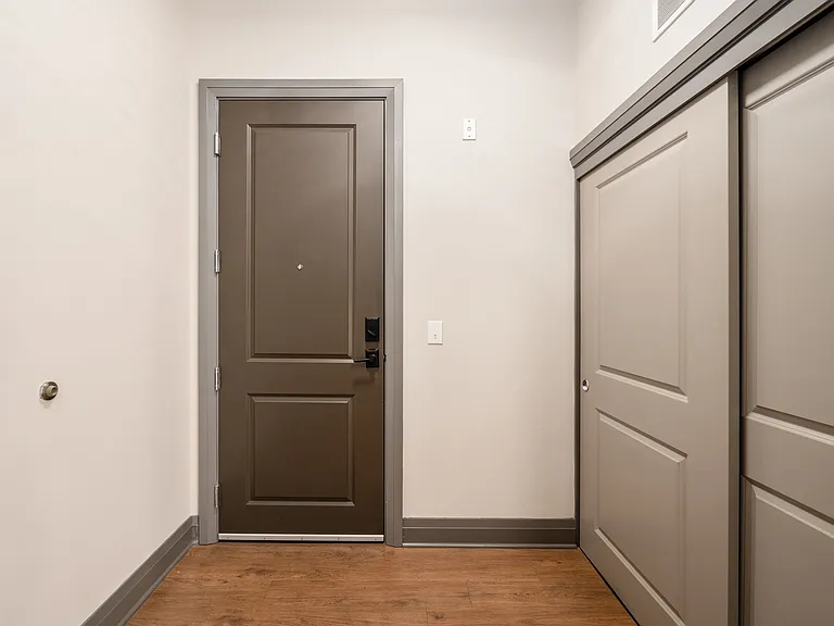 303 Front St — Photo 14