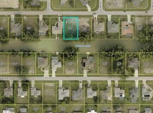 162 SE 15th Ter, Cape Coral, FL 33990