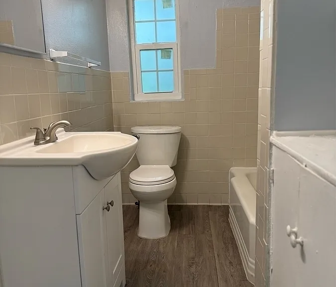 801 Grove St N #6 — Photo 28