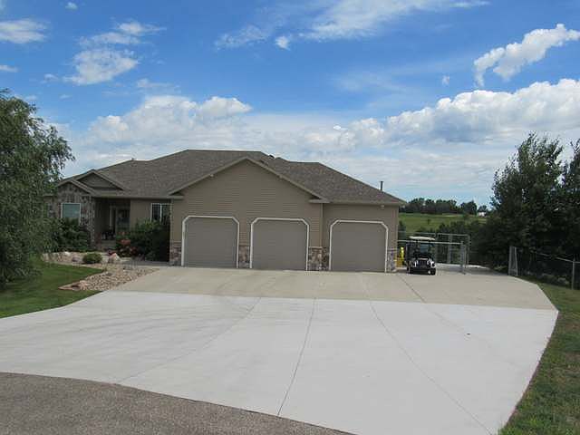 2nd image of 7323 Trappers Cir