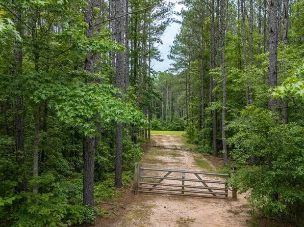 816 Teagle Rd, Jackson, GA 30233