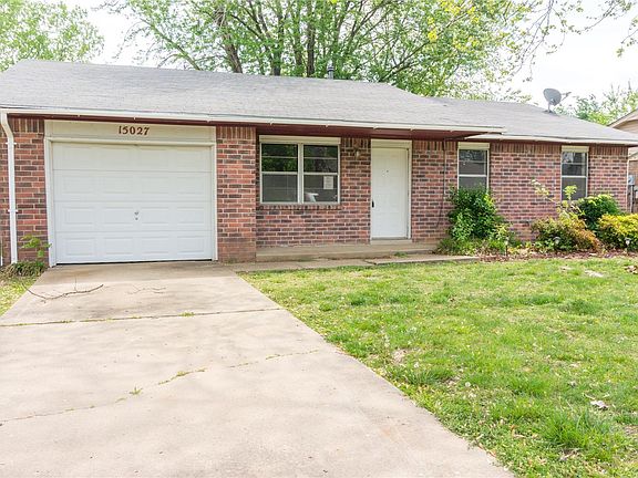 3rd image of 15027 S Waco Ave