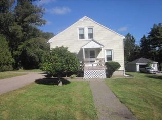 16 West St, Cherry Valley, MA 01611