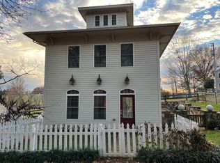 14785 Berlin Tpke, Purcellville, VA 20132