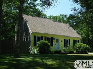 11 Bracken Fern Rd, Marstons Mills, MA 02648