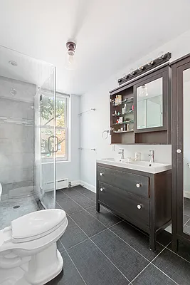 Rented by Compass | media 14