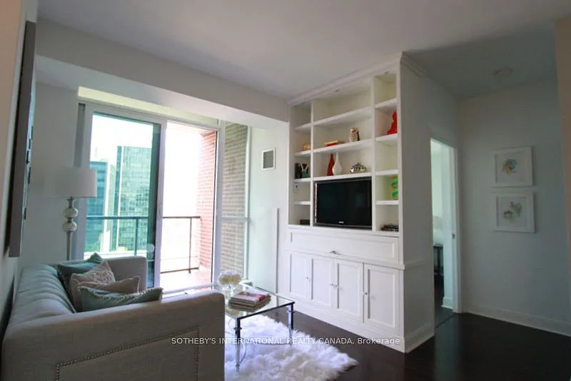 2 bed, $2,800 — Photo 3