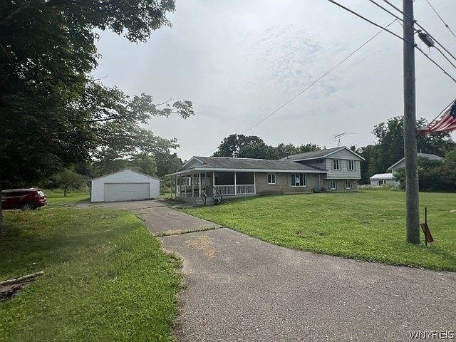 1st image of 11795 Main St