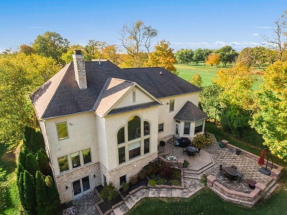 3rd image of 5463 Heathrow Dr