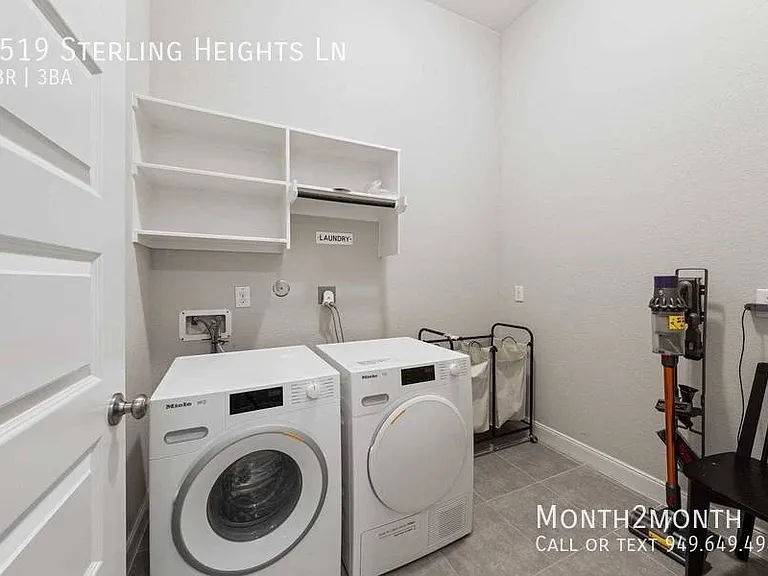 4519 Sterling Heights Ln — Photo 31