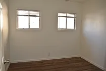 903 Mariposa St — Photo 10