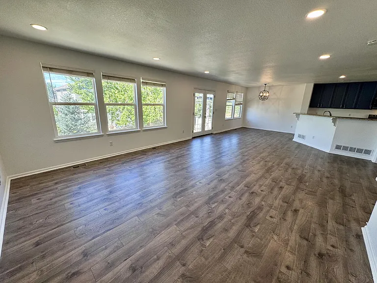 19308 E Dickenson Pl — Photo 3