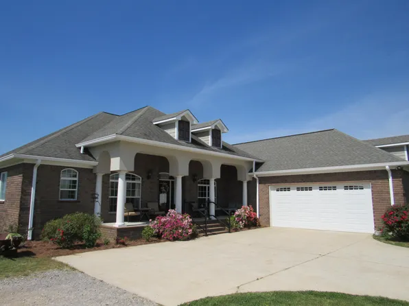 64 County Road 452, Section, AL 35771