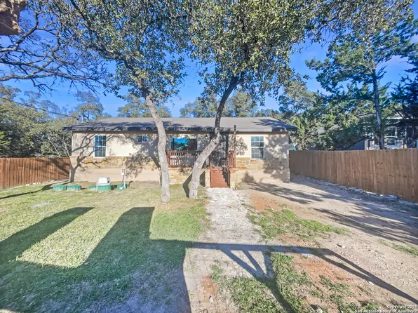 2035 Laguna, Spring Branch, TX 78070