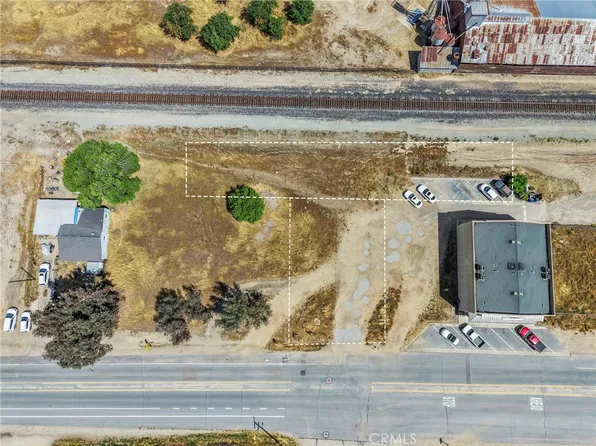 1490 Mission St, San Miguel, CA 93451