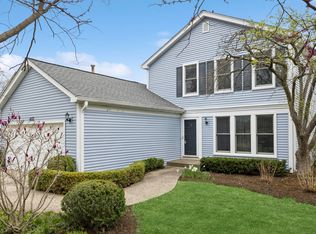 457 Caren Dr, Buffalo Grove, IL