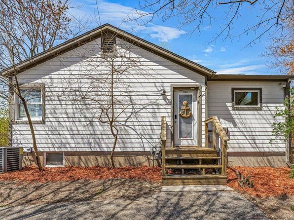 1104 Tryon Rd, Michigan City, IN 46360