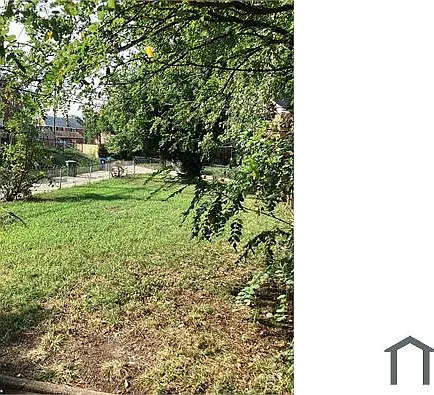 3 bed, $2,300 — Photo 2