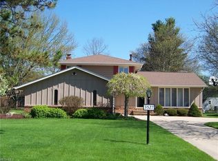 3527 Monterey Cir, Brunswick, OH