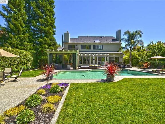 2nd image of 3266 Blackhawk Meadow Dr.