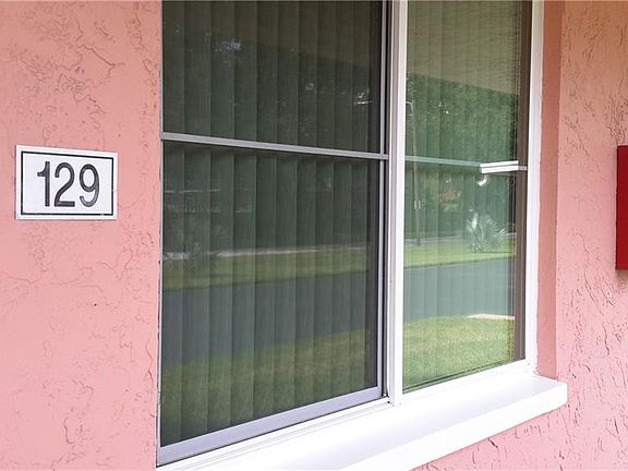 3rd image of 4715 Bay St NE APT 129