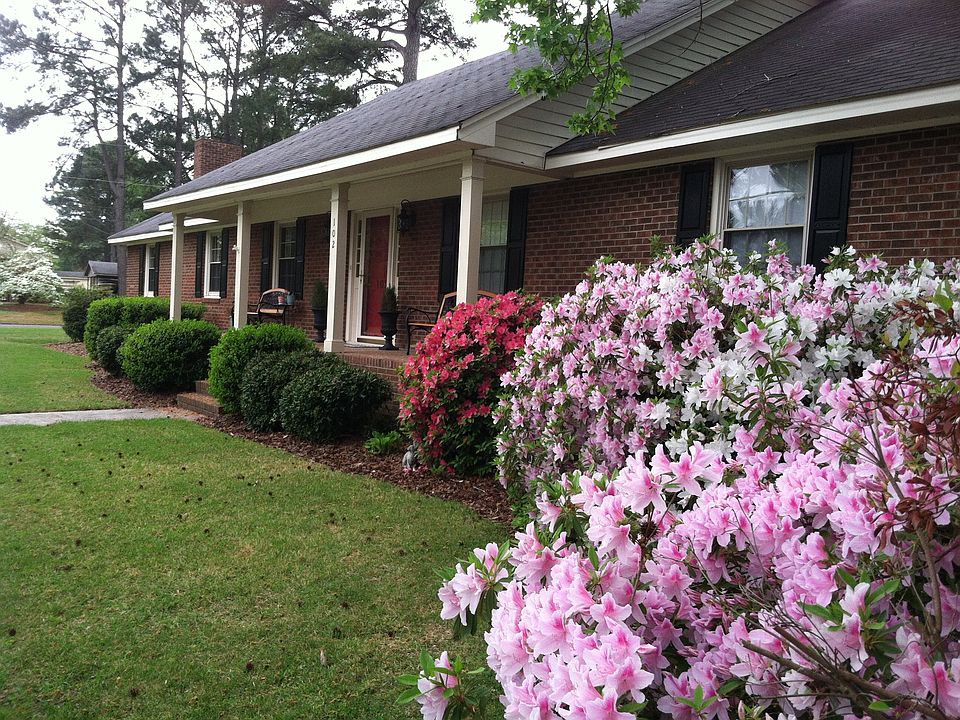 1st image of 102 Dellwood Dr