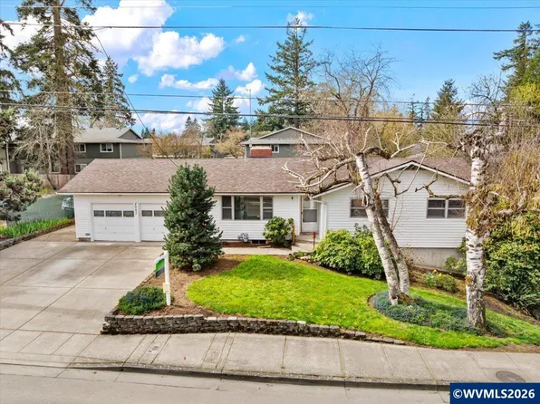 4081 Hawthorne Ave NE, Salem, OR 97301