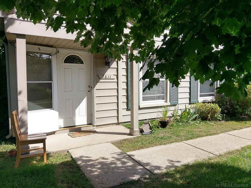 2nd image of 2611 Thornbrier Ct #A