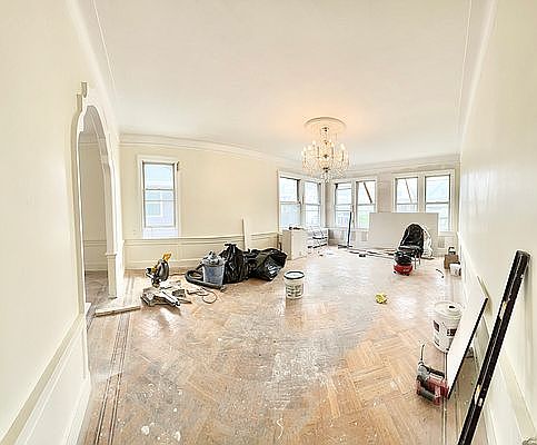 2nd image of 1715 E 17th St Floor 2