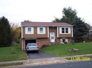 156 Summer Ln, Lititz, PA 17543