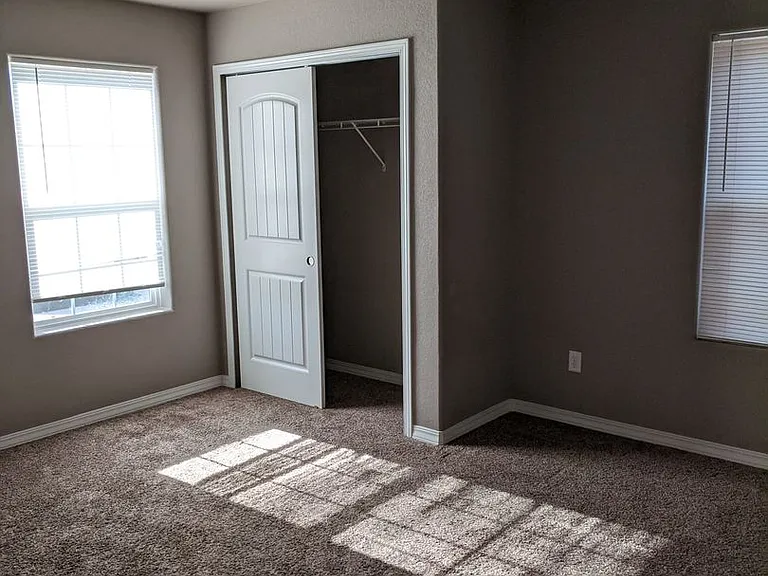 7536 Shallow Brooke Pl — Photo 17